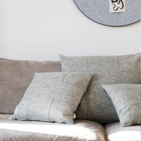 VLNĚNÝ POVLAK NA POLŠTÁŘ HAMBURG GREY / 50x50 cm